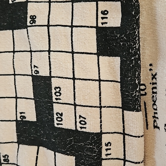 Vintage Set of 2, 1978 New York Times Crossword Beach Towels. - Picture 13 of 13